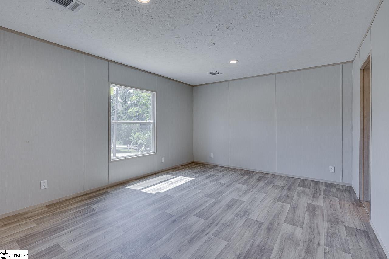370 Bulman Road Roebuck, SC 29376 - Photo 23 of 34 Gallery Image 23