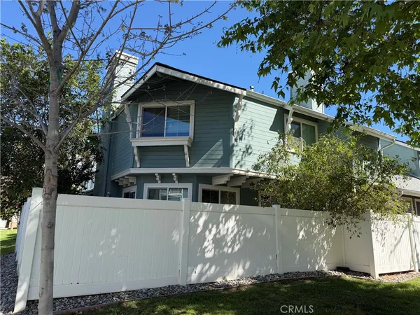 $550,000 | 1878 Rory Lane, Unit 6, Simi Valley, CA 93063