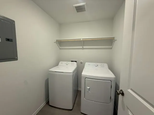 $2,499 | 18020 Lark Sparrow Drive, Pflugerville, TX 78660