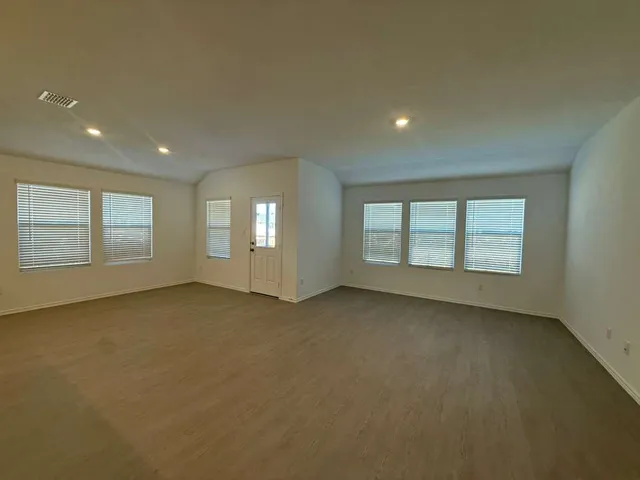 $2,499 | 18020 Lark Sparrow Drive, Pflugerville, TX 78660