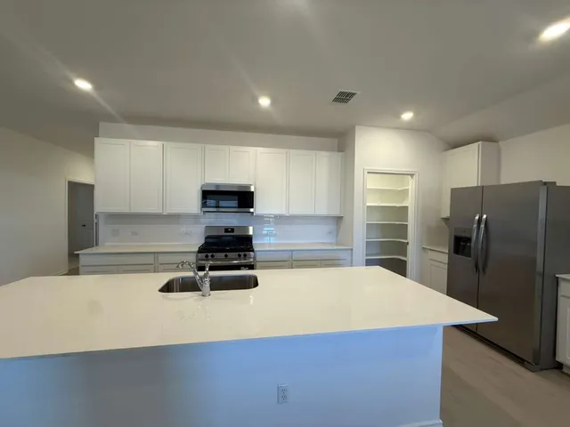 $2,499 | 18020 Lark Sparrow Drive, Pflugerville, TX 78660