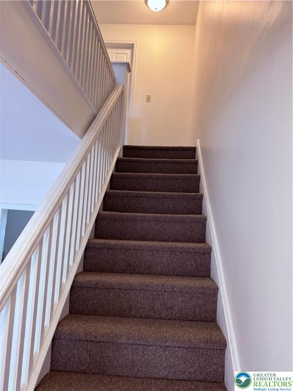 209 Macomb Street New Philadelphia, PA 17959 - Photo 17 of 43