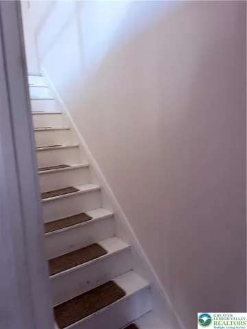 $139,900 | 209 Macomb Street, New Philadelphia, PA 17959