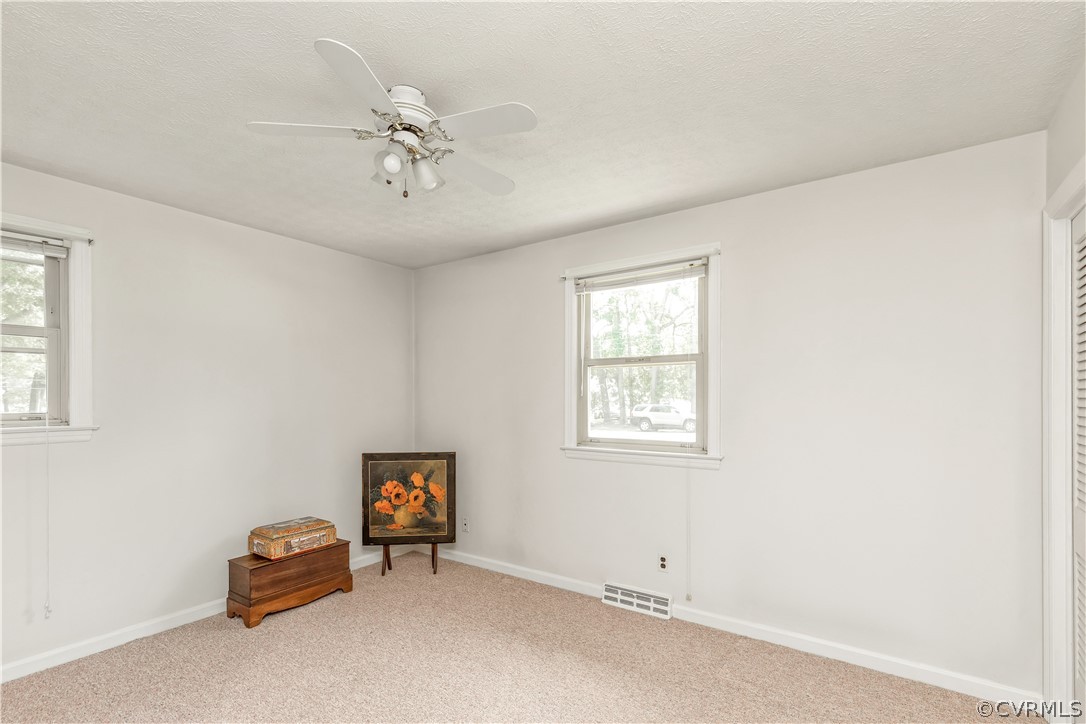 24302 Driver Road North Dinwiddie, VA 23803 - Photo 18 of 44 Gallery Image 18