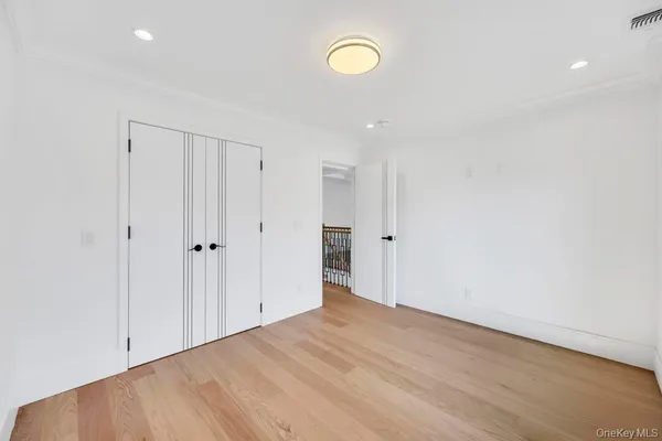 $1,699,999 | 26 Fieldstone Drive, Syosset, NY 11791