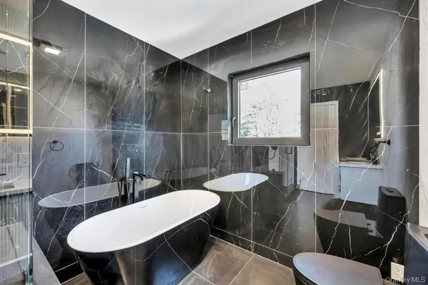 $1,699,999 | 26 Fieldstone Drive, Syosset, NY 11791