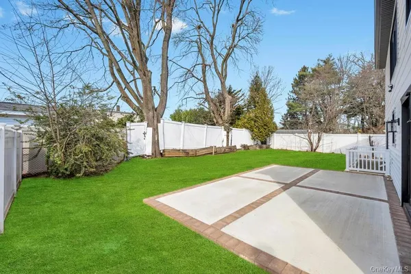 $1,699,999 | 26 Fieldstone Drive, Syosset, NY 11791