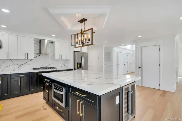 $1,699,999 | 26 Fieldstone Drive, Syosset, NY 11791