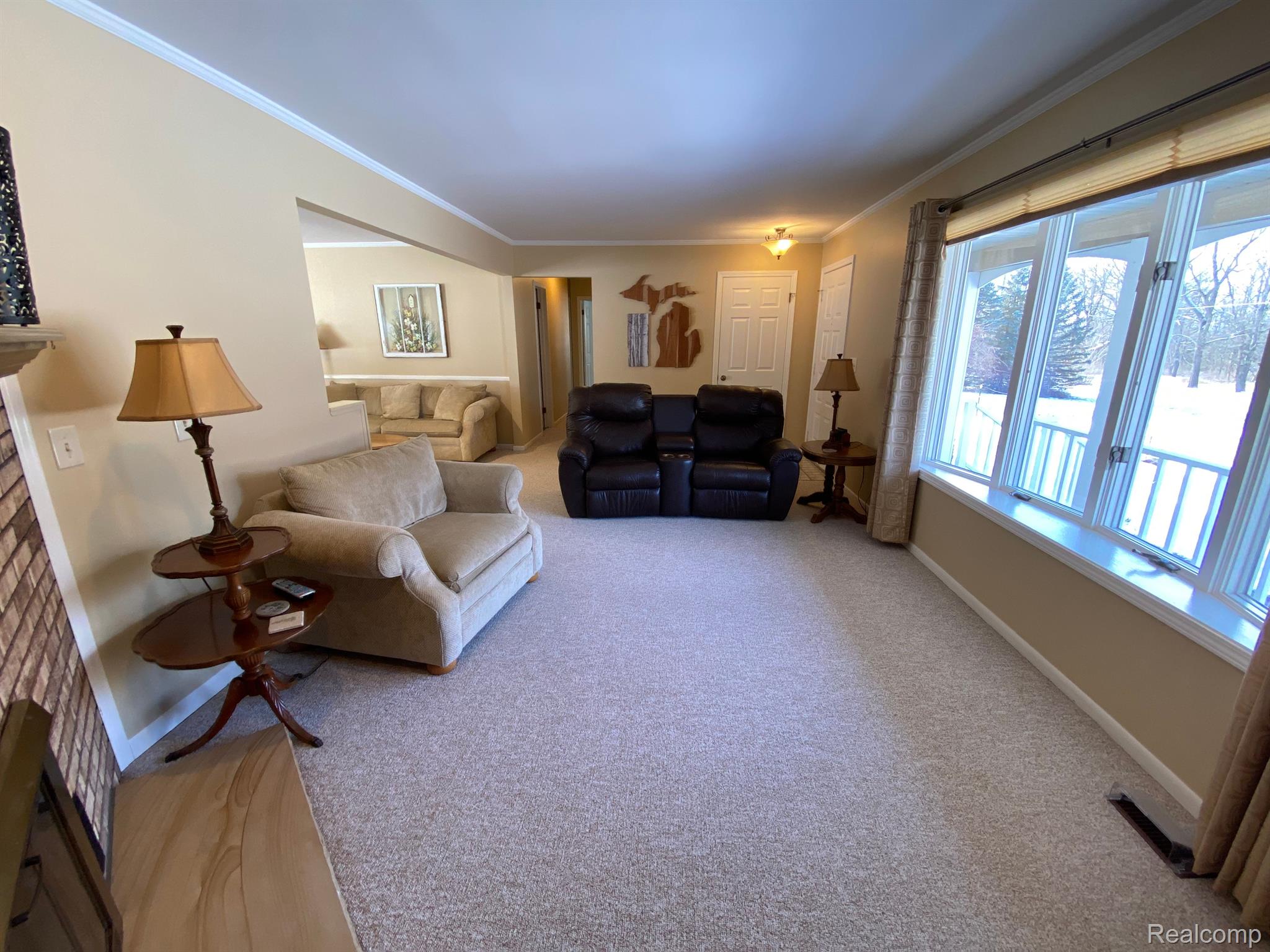 11255 Windy Ridge Drive Fenton, MI 48430 - Photo 18 of 42 Living Room