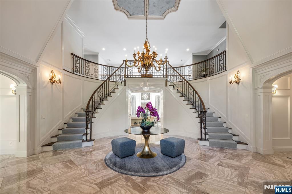 14 Eckert Farm Road Saddle River, NJ 07458 - Photo 4 of 48
