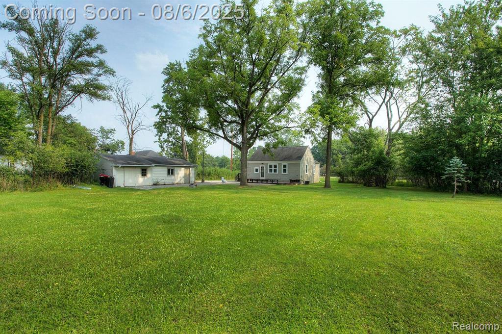 24898 Farmbrook Road Southfield, MI 48034 - Photo 23 of 24