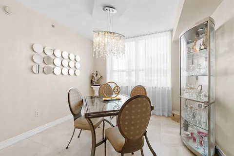 $825,000 | 350 Southeast 2nd Street, Unit 1870, Fort Lauderdale, FL 33301