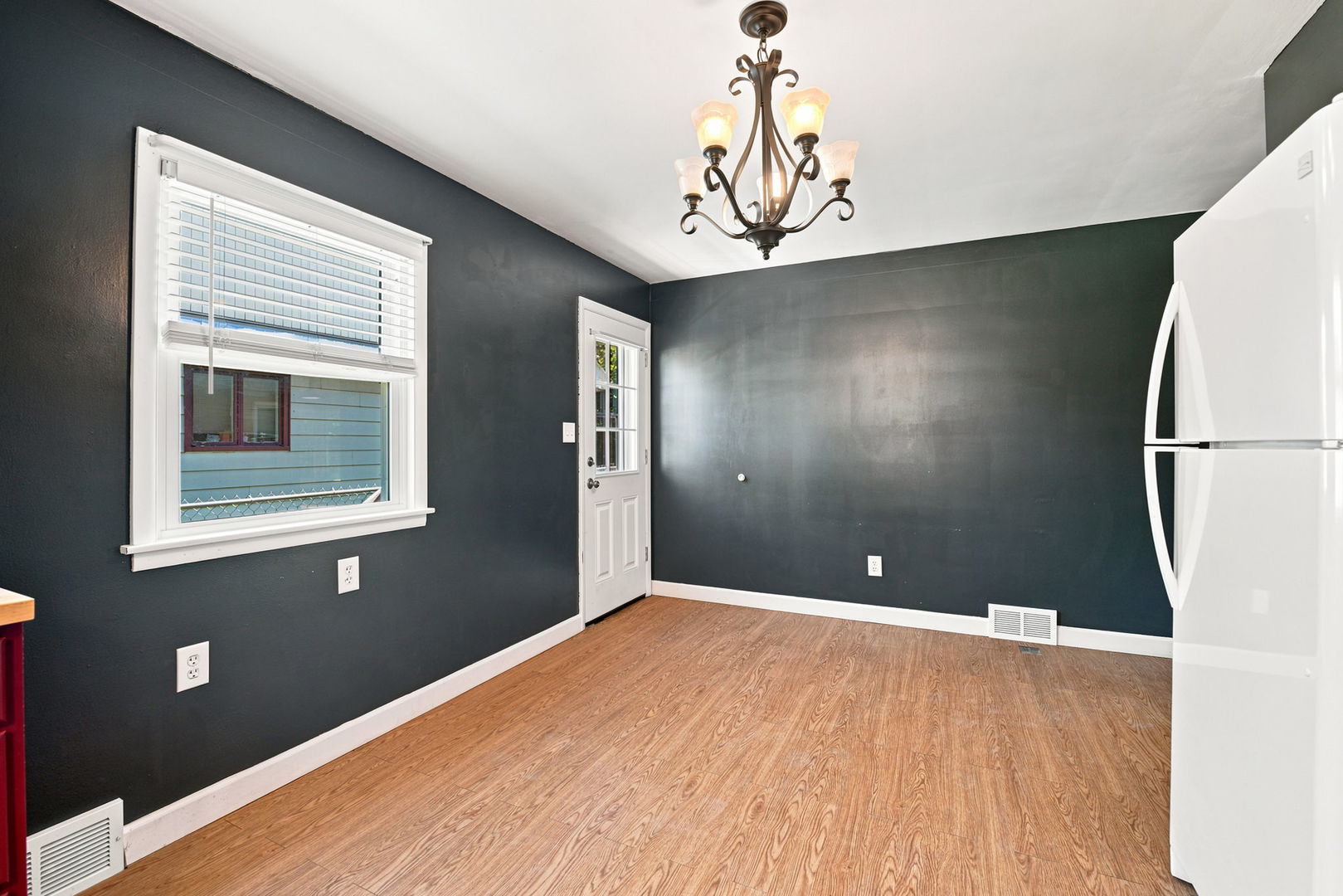 1043 State Street Ottawa, IL 61350 - Photo 15 of 32