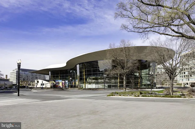 $2,850 | 1311 Delaware Avenue Southwest, Unit S231, Washington, DC 20024