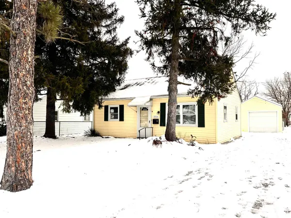 $141,900 | 1933 West 4th Street, Fort Wayne, IN 46808
