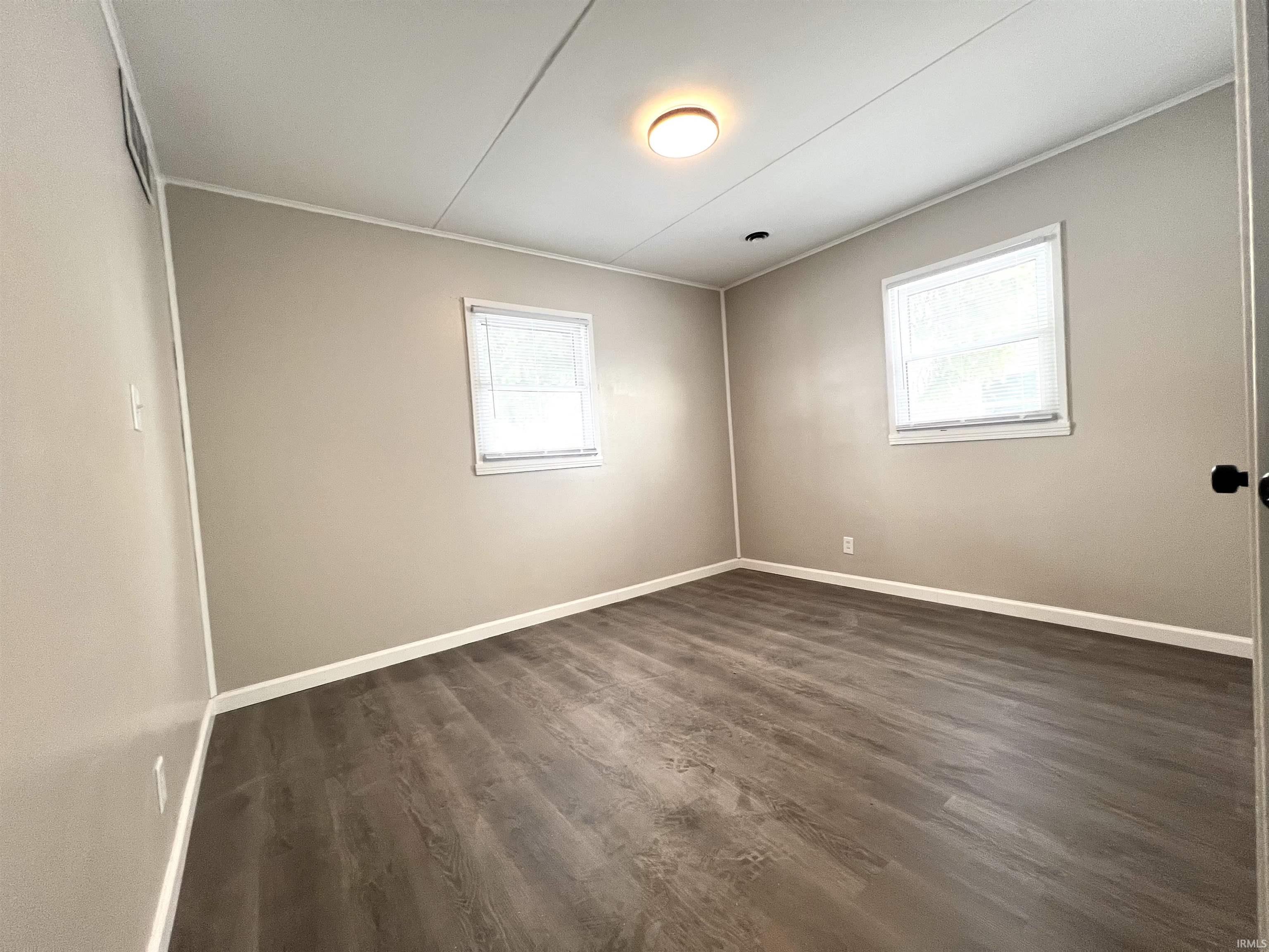 1933 West 4th Street Fort Wayne, IN 46808 - Photo 5 of 16