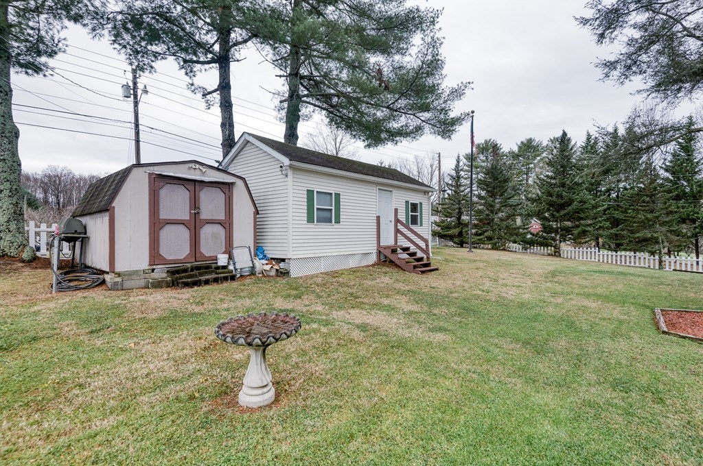 456 Walnut Hill Road Bristol, TN 37620 - Photo 8 of 40 Gallery Image 8