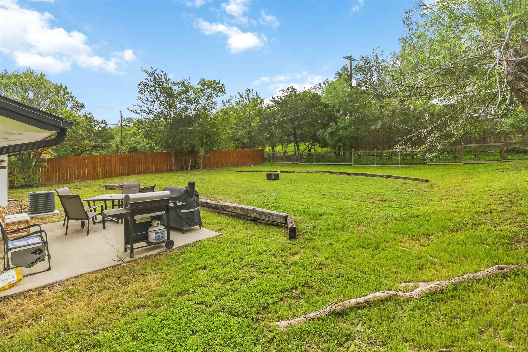 805 Indiana Street San Marcos, TX 78666 - Photo 26 of 39