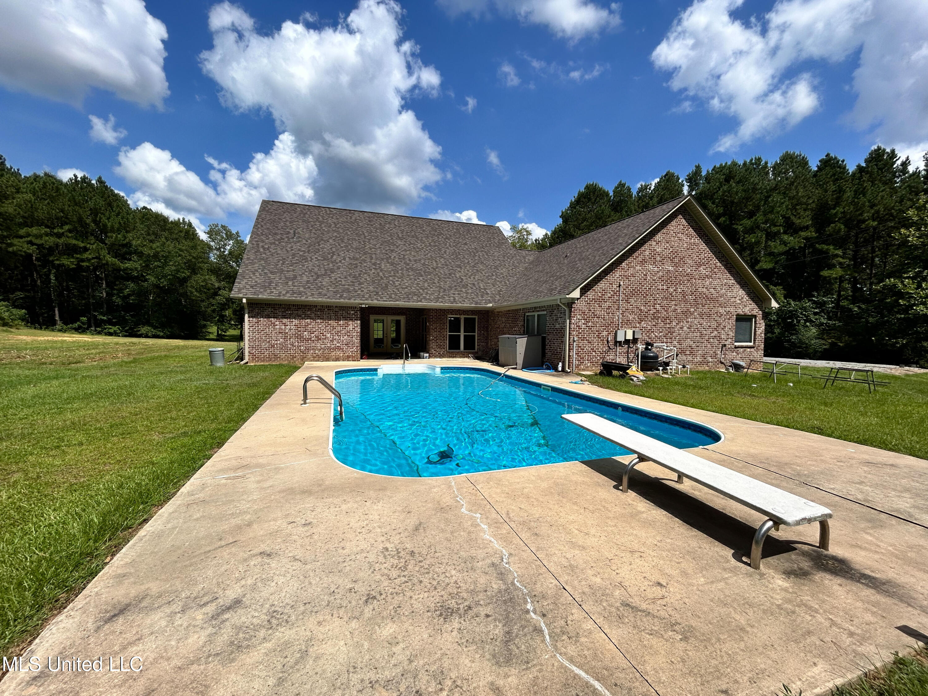 190 Ball Road Florence, MS 39073 - Photo 13 of 65 IMG_3537