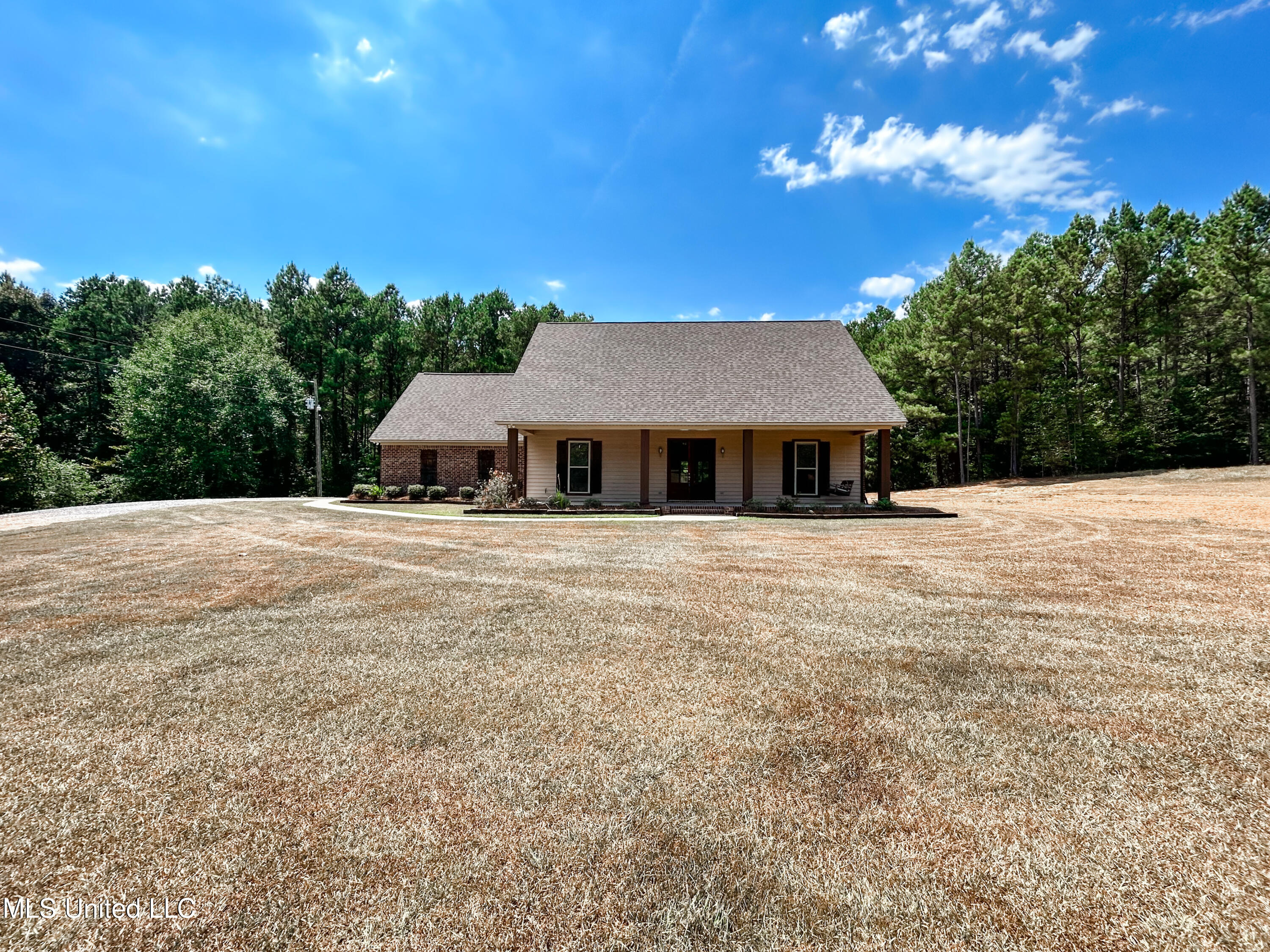 190 Ball Road Florence, MS 39073 - Photo 2 of 65 F51E56D7-C722-4782-9595-86B47233E8D6