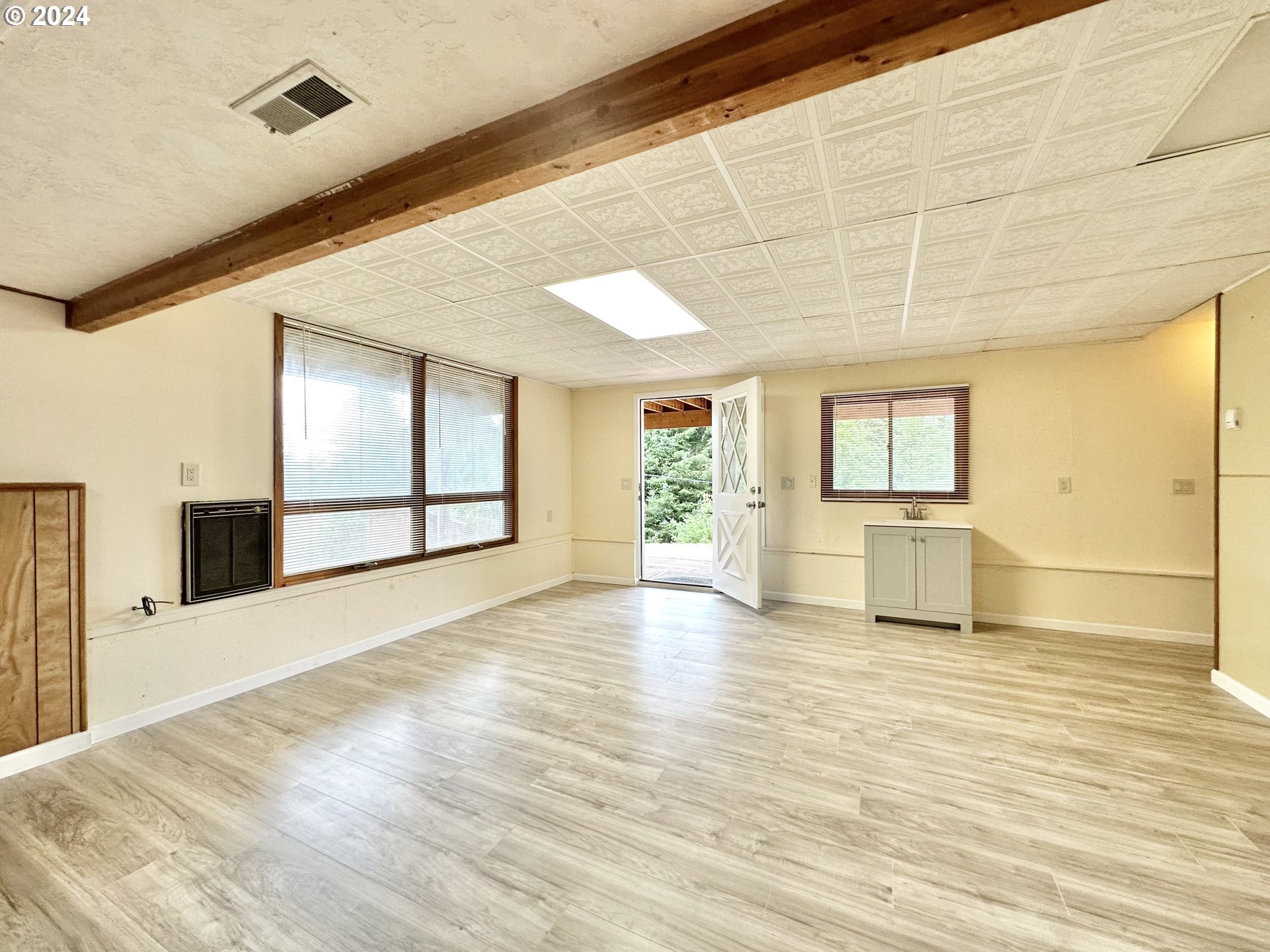 36475 Jenck Road Cloverdale, OR 97112 - Photo 25 of 46