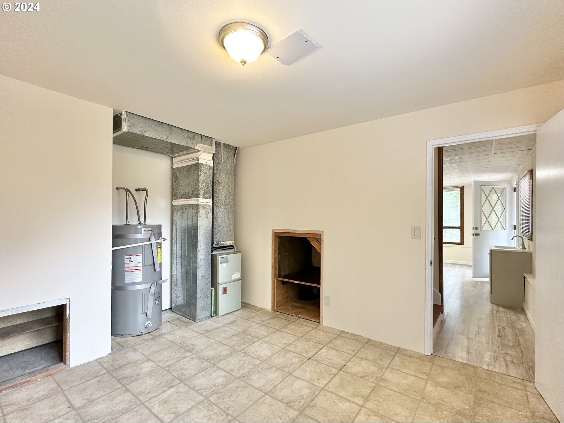 36475 Jenck Road Cloverdale, OR 97112 - Photo 31 of 46