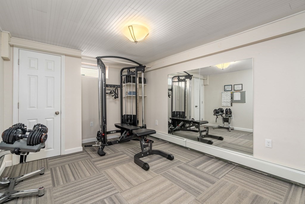 33 Horace Street Needham, MA 02494 - Photo 15 of 20