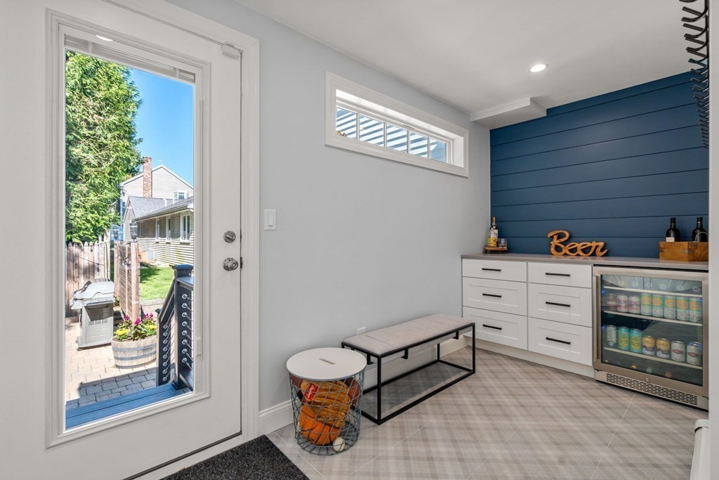 33 Horace Street Needham, MA 02494 - Photo 17 of 20