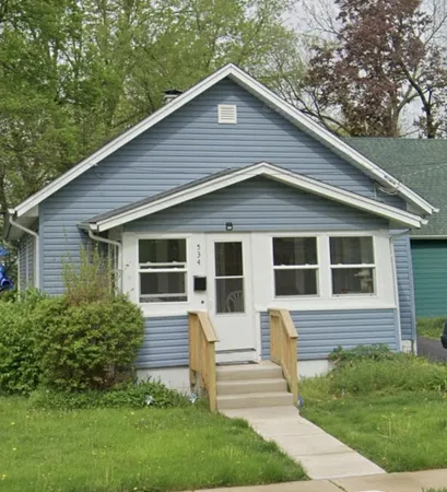 534 North May Street, Aurora, IL 60506