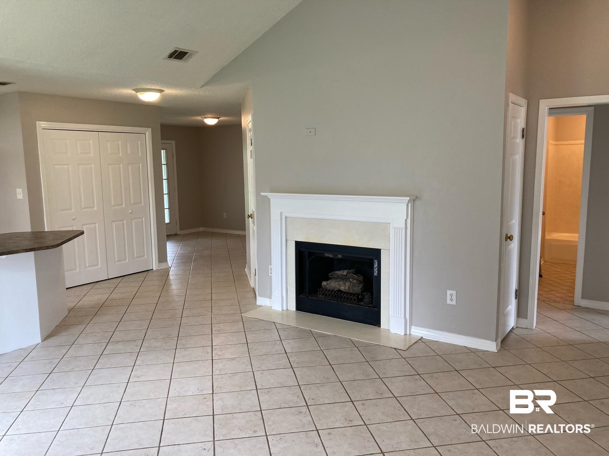 5 Windgate Court Foley, AL 36535 - Photo 3 of 15