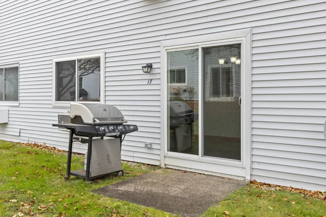 $225,000 | 565 Clark Avenue, Unit 17, Bristol, CT 06010