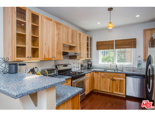 724 Palms Boulevard Venice, CA 90291 - Photo 11 of 20