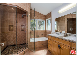 724 Palms Boulevard Venice, CA 90291 - Photo 18 of 20