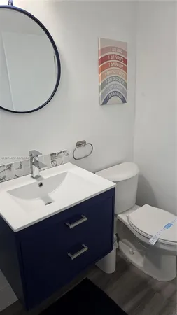 $1,900 | 761 Euclid Avenue, Unit 4, Miami Beach, FL 33139
