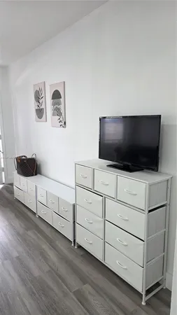 $1,900 | 761 Euclid Avenue, Unit 4, Miami Beach, FL 33139