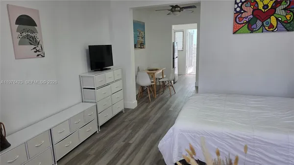 $1,900 | 761 Euclid Avenue, Unit 4, Miami Beach, FL 33139