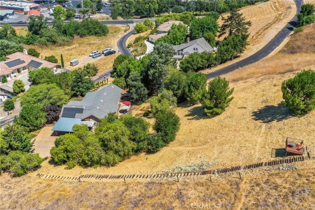 596 Ranch Road Solvang, CA 93463 - Photo 2 of 37