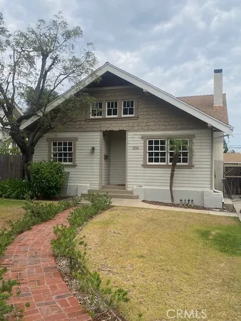 $1,199,000 | 1538 North Holliston Avenue, Pasadena, CA 91104