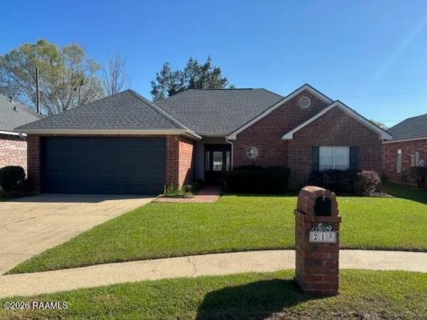 $260,000 | 213 Olive Vista Drive, Scott, LA 70583