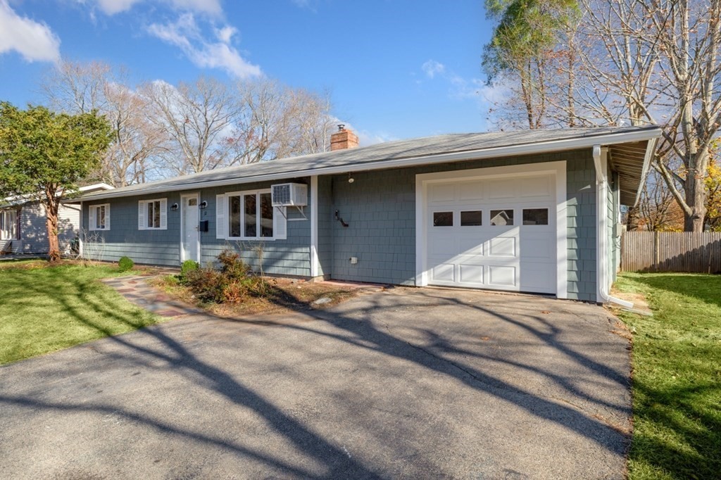 32 Fairbrook Road Framingham, MA 01701 - Photo 5 of 42 Gallery Image 5
