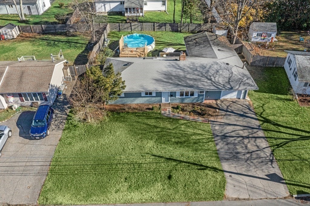 32 Fairbrook Road Framingham, MA 01701 - Photo 6 of 42 Gallery Image 6