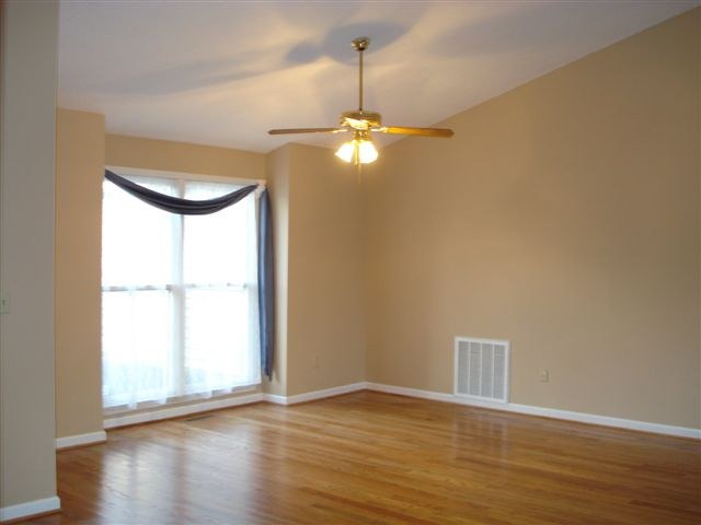 15020 Beacon Ridge Drive Seneca, SC 29678 - Photo 15 of 24 Gallery Image 15