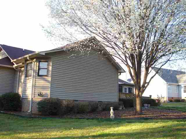 15020 Beacon Ridge Drive Seneca, SC 29678 - Photo 7 of 24 Gallery Image 7
