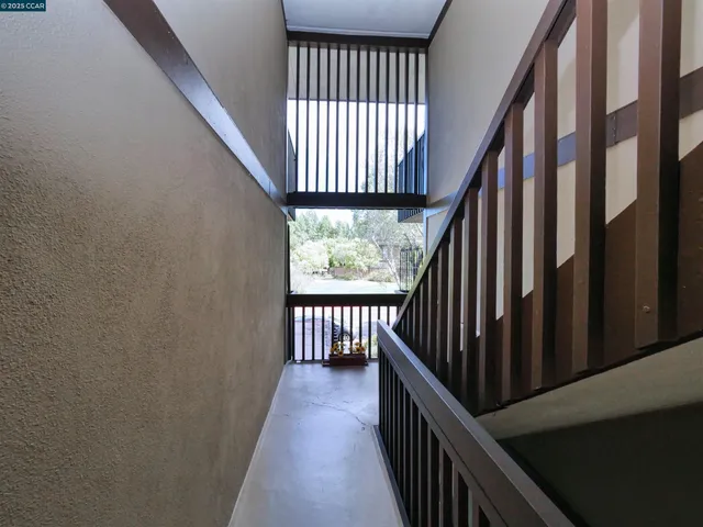 $399,999 | 938 Lea Drive, San Rafael, CA 94903