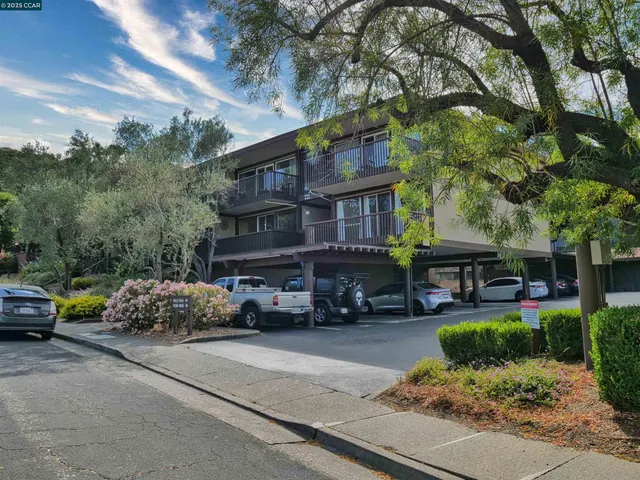 $399,999 | 938 Lea Drive, San Rafael, CA 94903