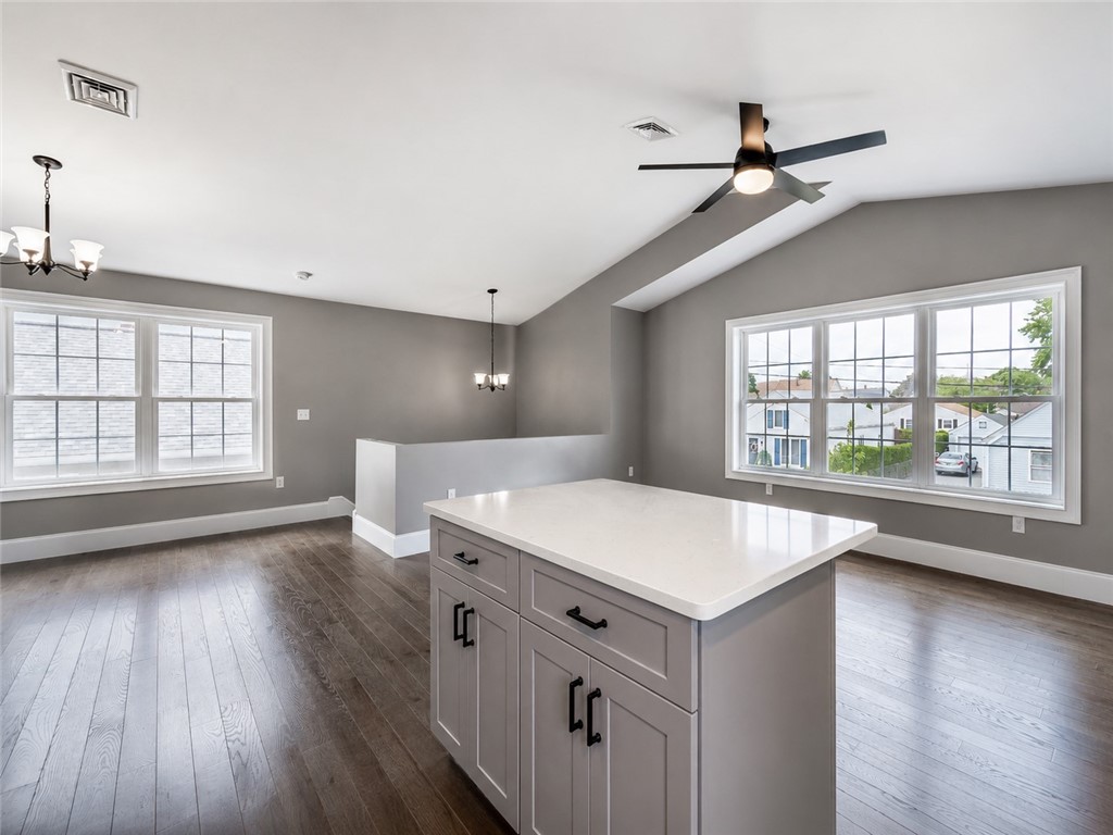 63 Balch Street Pawtucket, RI 02861 - Photo 9 of 33 Gallery Image 9