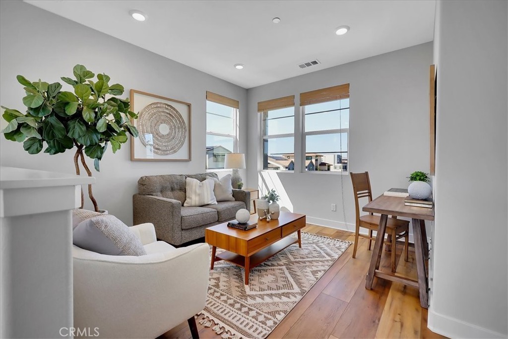 137 Rondo Irvine, CA 92618 - Photo 30 of 49
