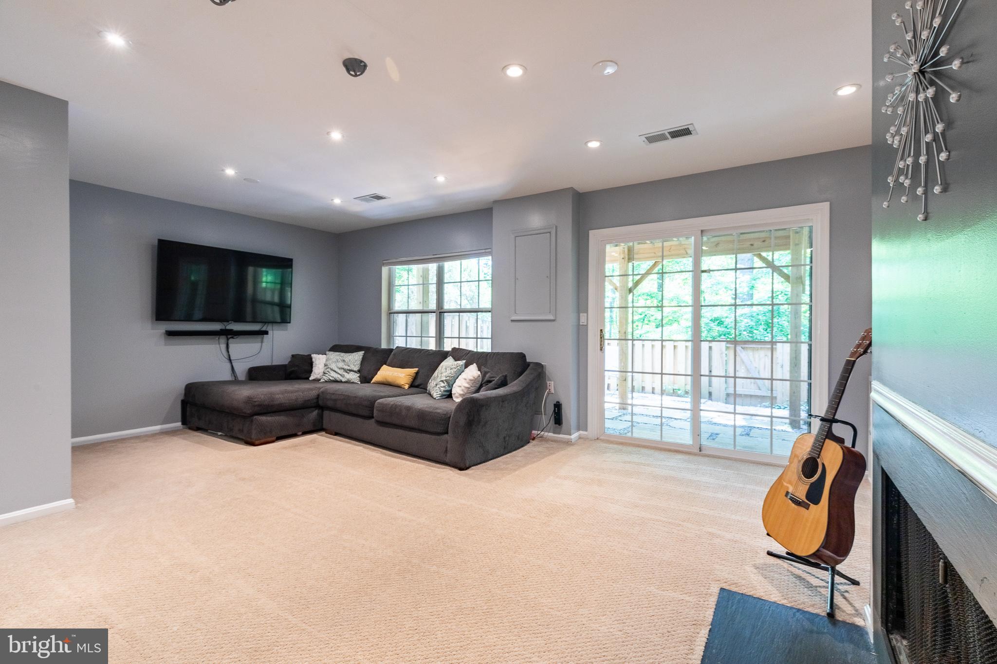 2292 Gunsmith Square Reston, VA 20191 - Photo 43 of 57