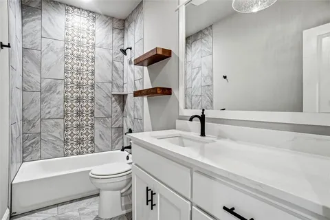 $344,900 | 209 Legacy Boulevard, Weatherford, TX 76085