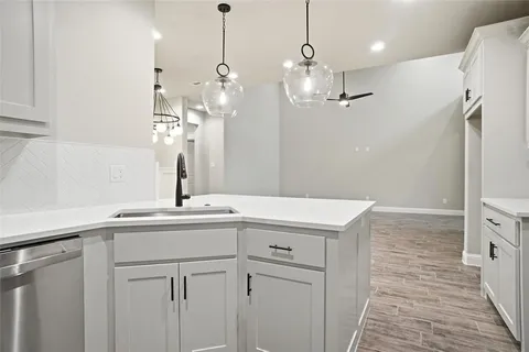 $344,900 | 209 Legacy Boulevard, Weatherford, TX 76085